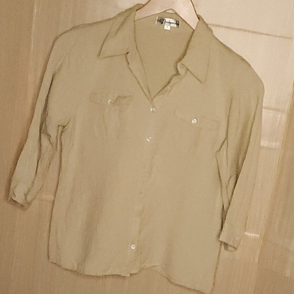 Bushwacker Linen Blend Khaki Button Front Top 8